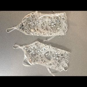 Love fingerless gloves